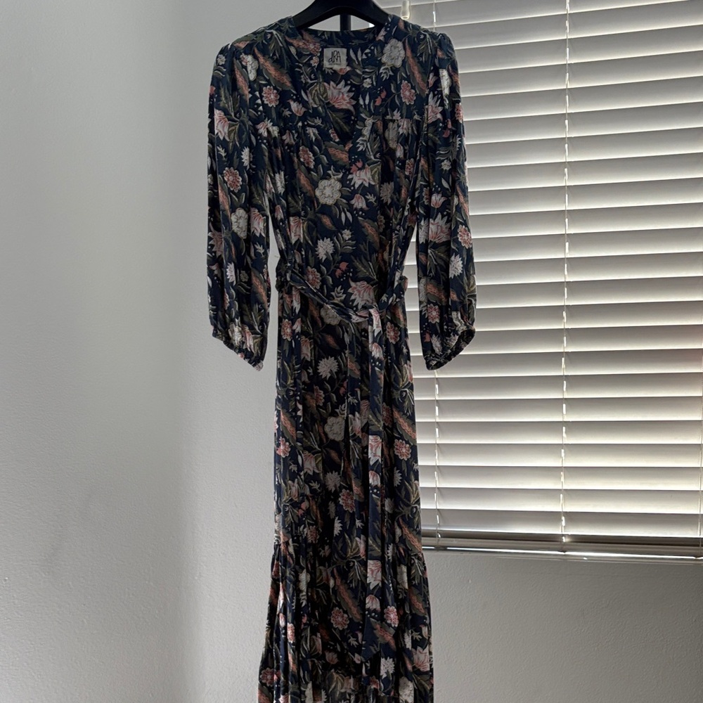 Elegant Floral Long Sleeve Dress